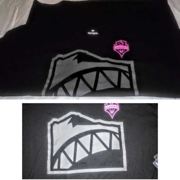 Seattle Sounders Bridge Jersey Hook Fanatics Tee - Picture 2 of 4